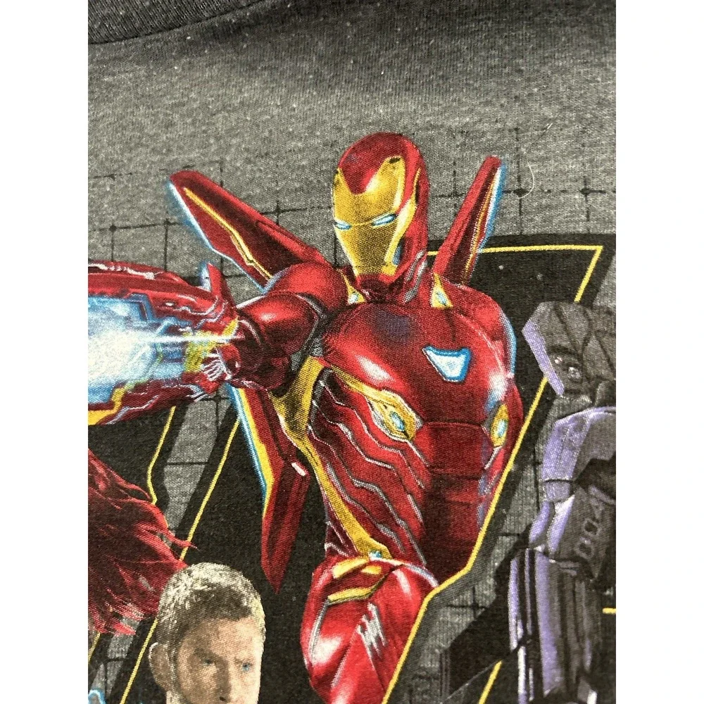 Avengers Men's T-shirt Size L Captain America, iron Man Black Panther Avengers - Picture 6 of 12